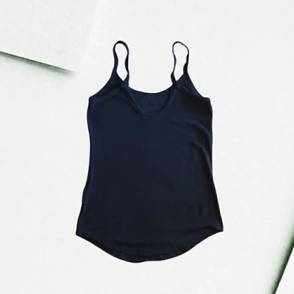 Hinge NWOT Black Tank or Cami Top